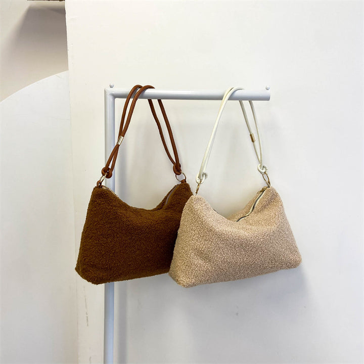 Gemütliche Texturierte Handtasche