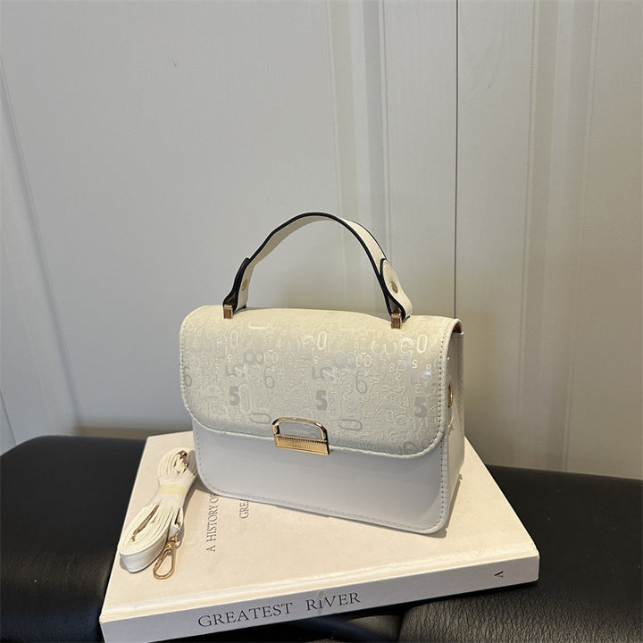 Stilvolle strukturierte Handtasche  1790614128
