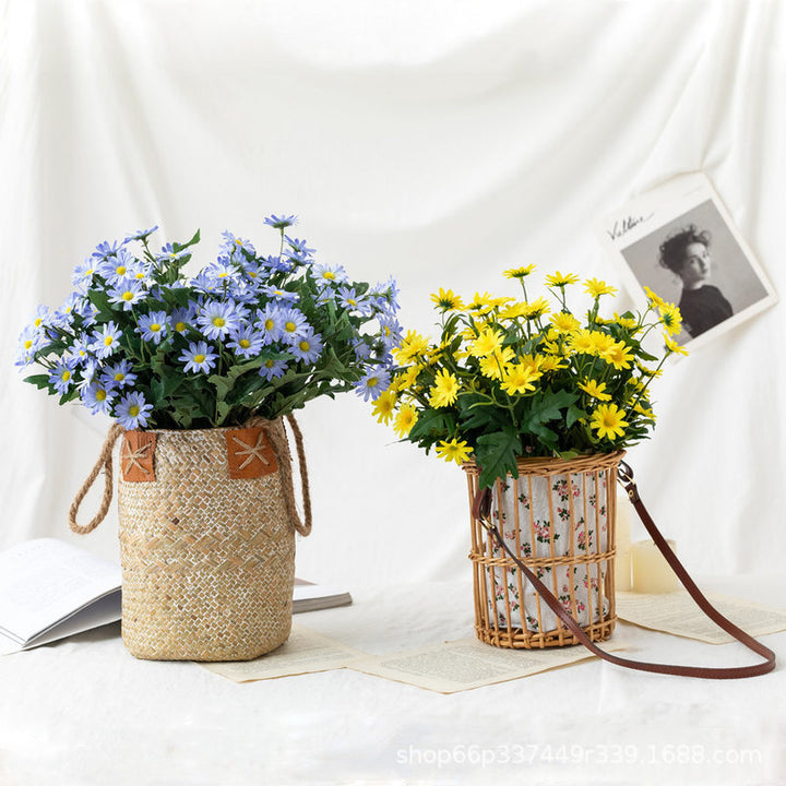 Künstliche Blumenanordnung