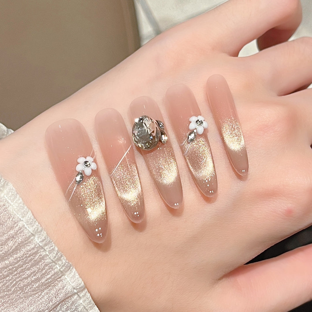 Elegante Acryl Press-On Nagelkunst Karnz