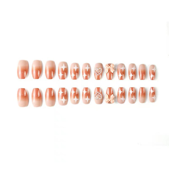 Exquisite 3D Nagelkunst Karnz