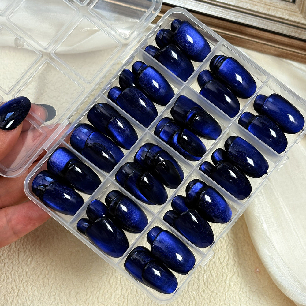 Glänzende Press-On Nagelspitzen Kollektion Karnz