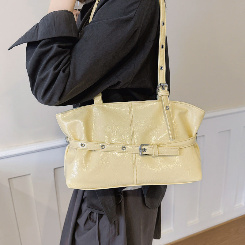 Glänzende Lackleder-Tote Bag