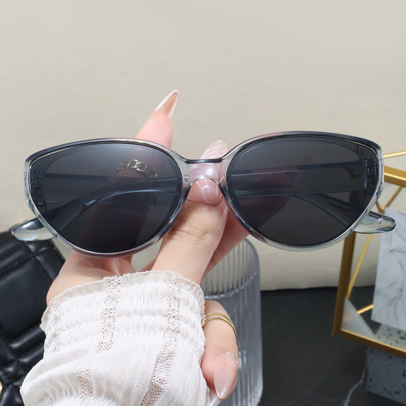 Damen Cat-Eye Sonnenbrille mit modernem Design Karnz