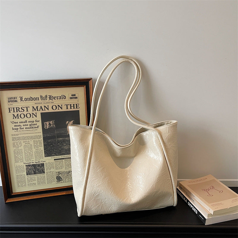 Vielseitige Soft-Finish Tote Karnz