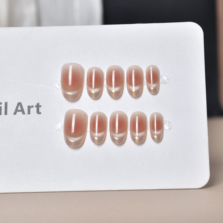 Elegante Glänzende Press-On Nagelverlängerungen Karnz