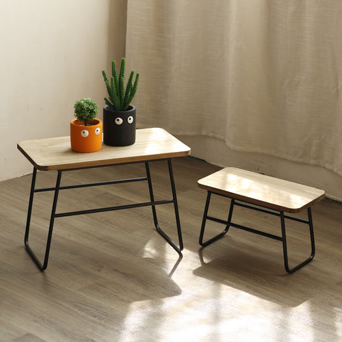 Moderner Couchtisch im minimalistischen Design Karnz
