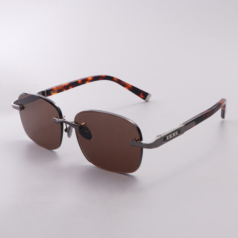 Damen Elegante Sonnenbrille im modernen Retro-Stil Karnz