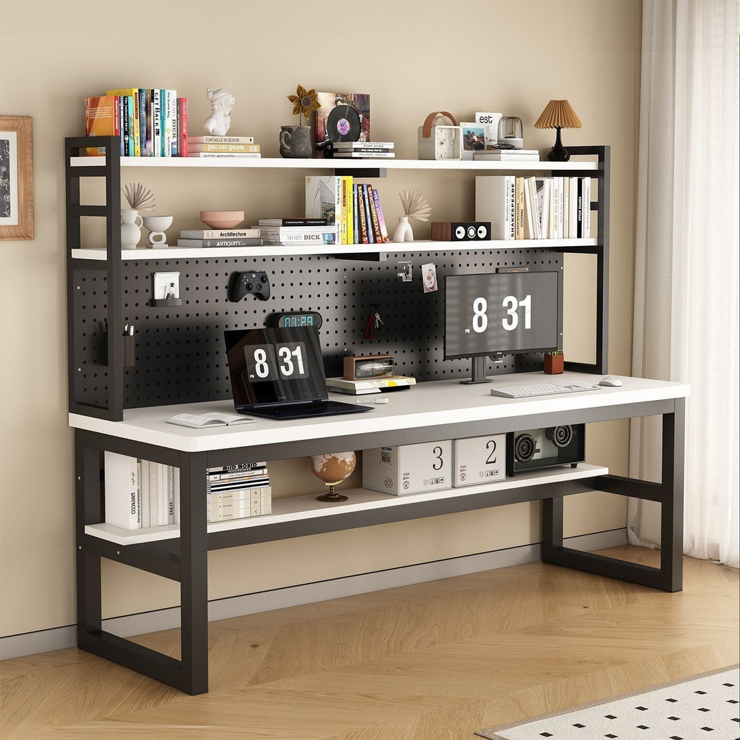 Multifunktionaler Arbeitsbereich mit Regal Karnz