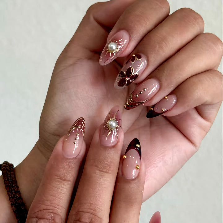 Künstlerisches Eleganz Press-On Nagelset
