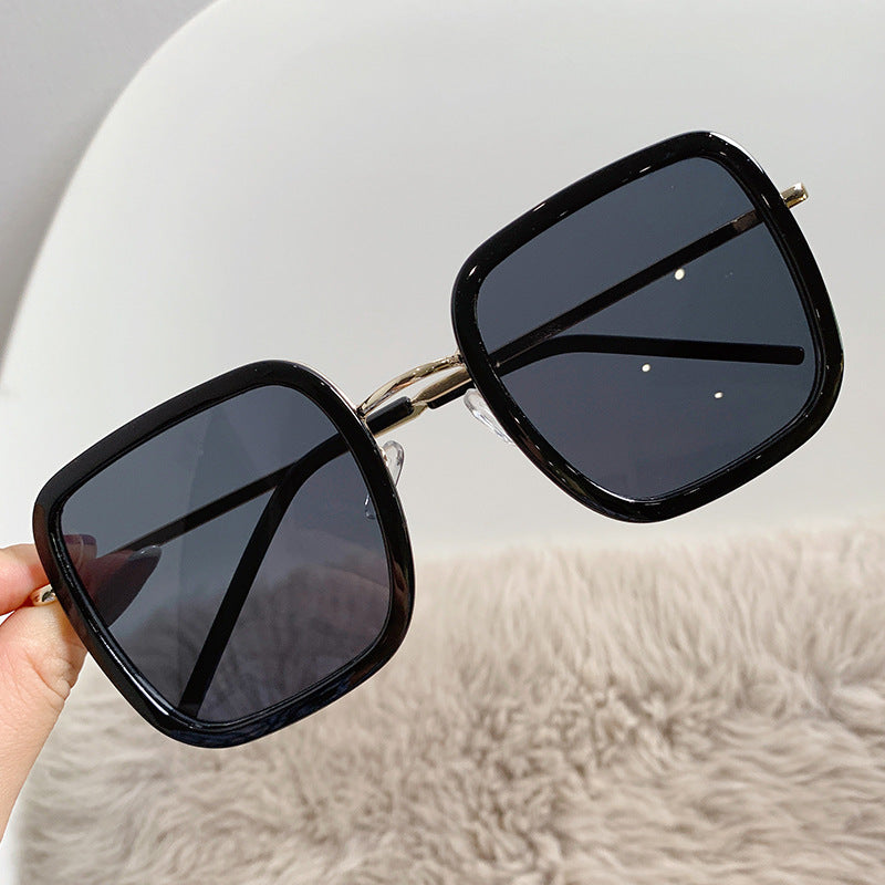 Damen Sonnenbrille mit quadratischem Rahmen und polarisierenden Gläsern Karnz