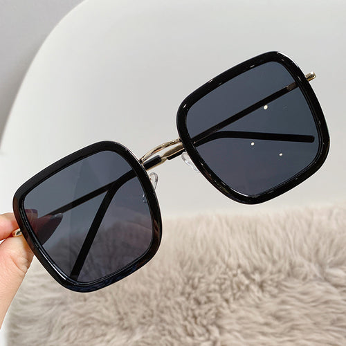 Damen Sonnenbrille mit quadratischem Rahmen und polarisierenden Gläsern Karnz