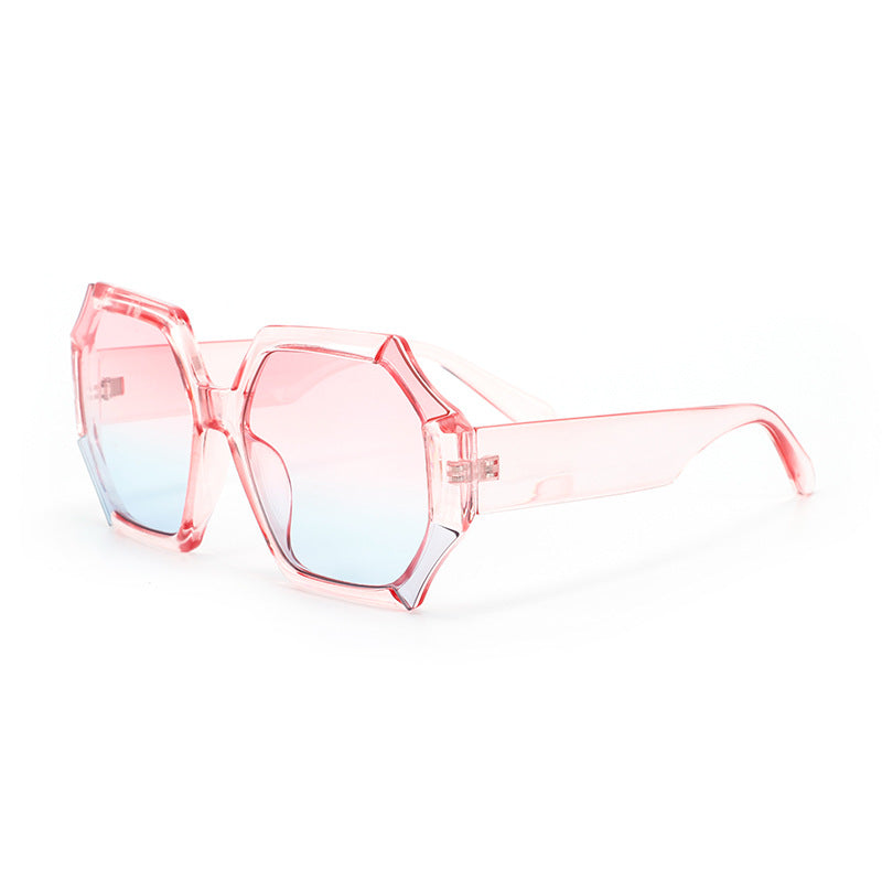 Damen modische Sonnenbrille mit facettiertem Rahmen Karnz