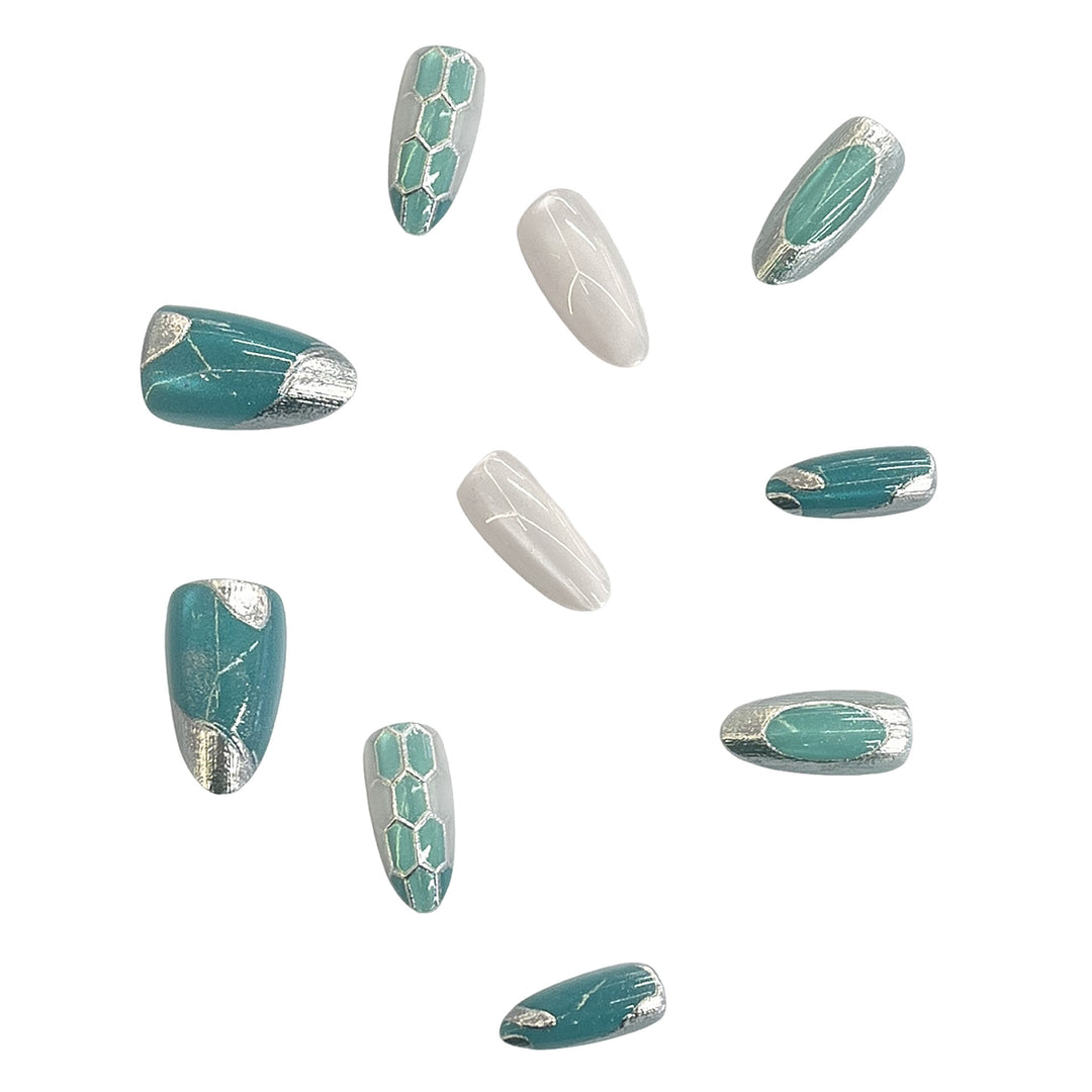 Dekoratives Gel Press-On Nail Set Karnz