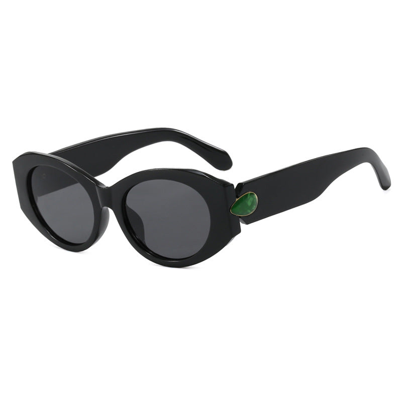 Damen elegante Sonnenbrille mit stilvollen Konturen Karnz