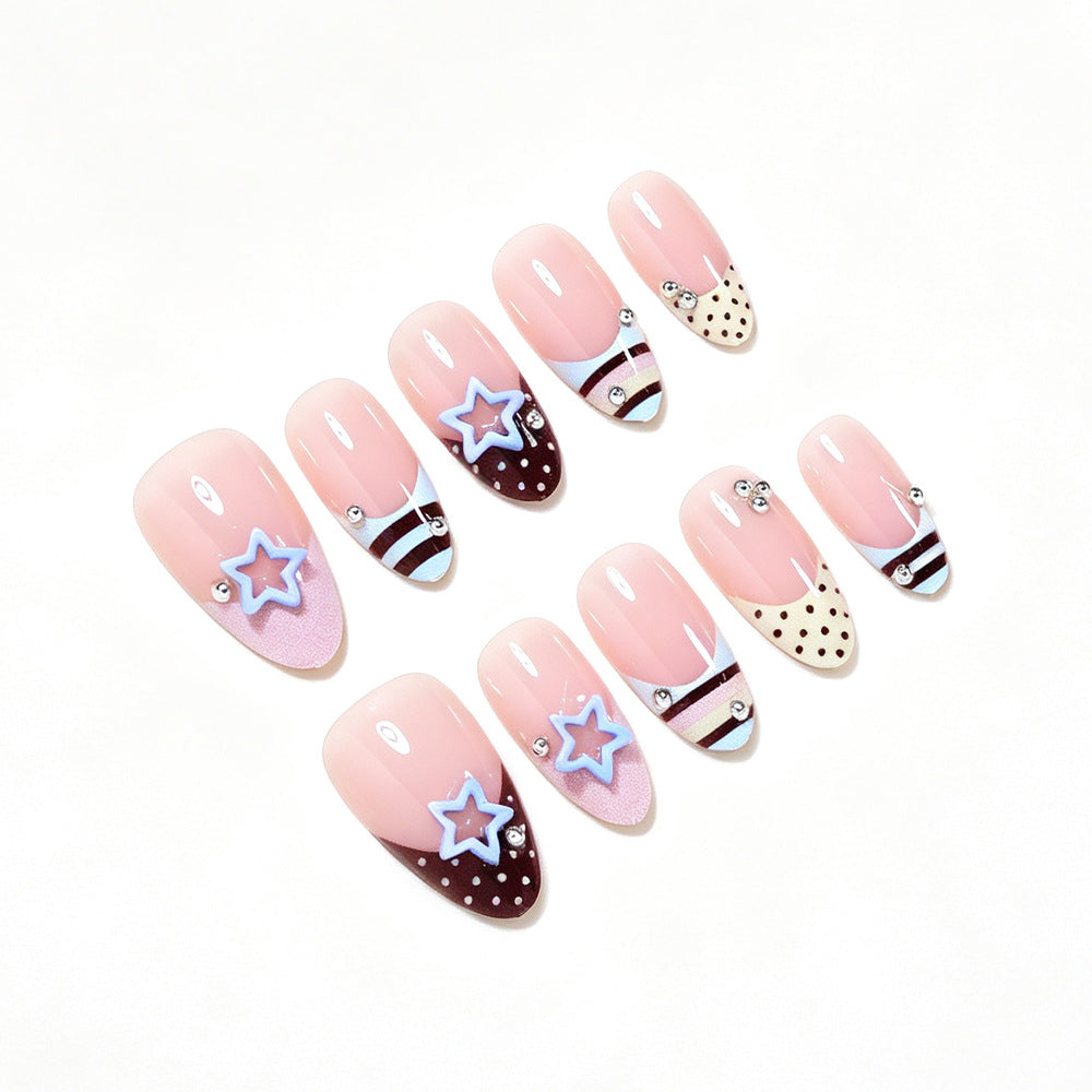 Kreatives Dekoratives Press-On Nagelkunst Set Karnz