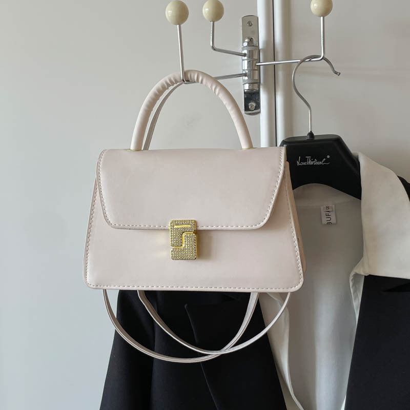Elegante strukturierte Handtasche