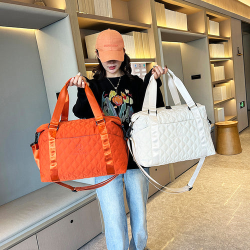 Quilted Reis Duffle Bag Karnz