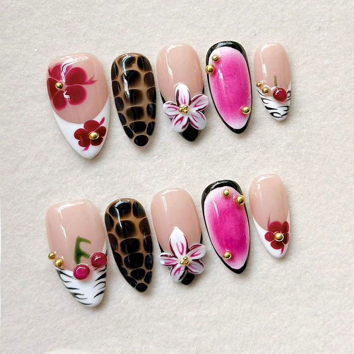 Künstlerische Nagelspitzen Set