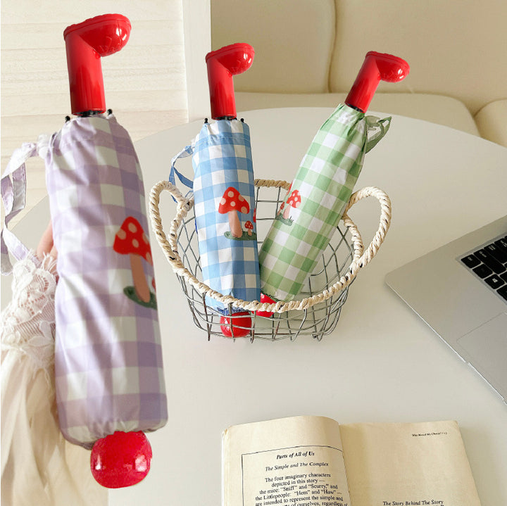 Damen Regenschirm mit verspieltem Pilzdesign von Karnz