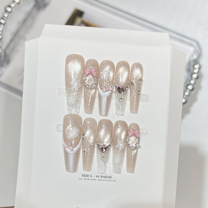Schneeflocken-inspirierte Glitzer Press-On Nagel Set Karnz