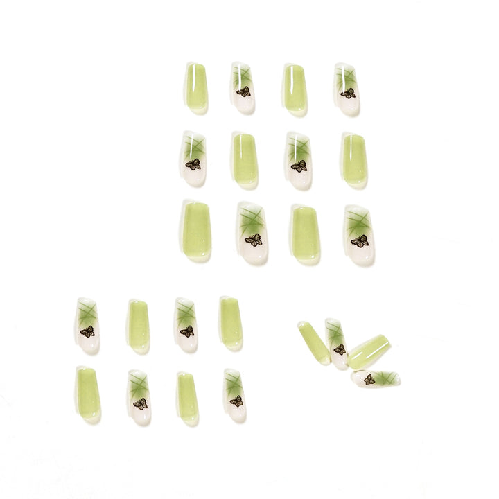 Künstliche Nagelverlängerungen mit elegantem Schmetterlingsdesign Karnz