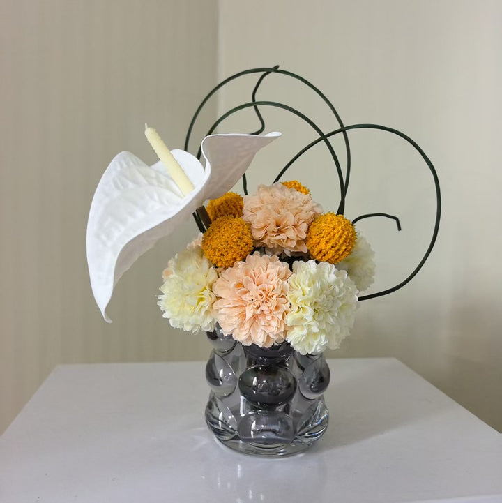 Chic Floral Handheld Bouquets
