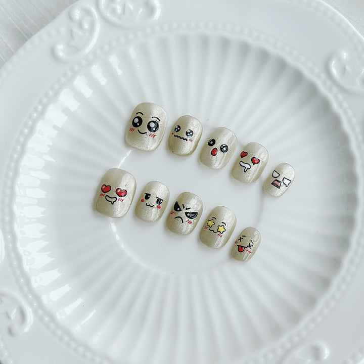Dekoratives Emoji Press-On Nagelset