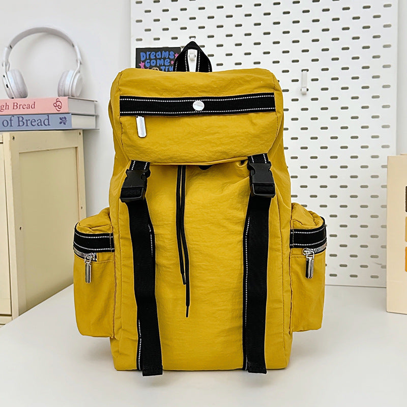 Vielseitiger Multi-Taschen Rucksack Karnz