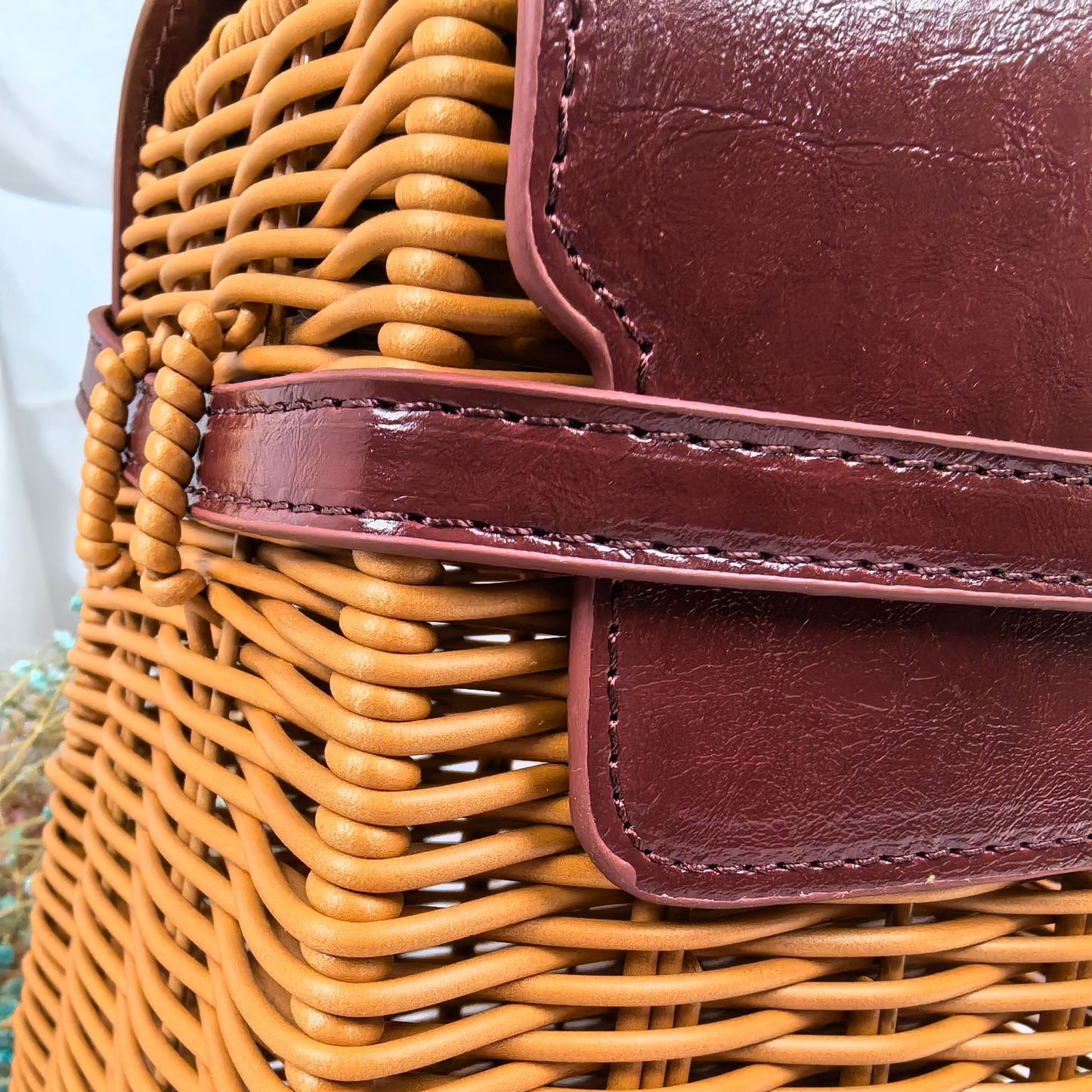Damen eleganter geflochtener Handtasche mit Holzdeckel Karnz
