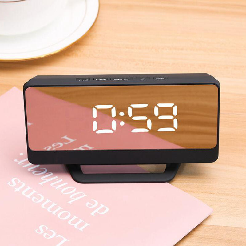 Digitaler Alarmwecker mit Spiegel-Display und Snooze-Funktion Karnz
