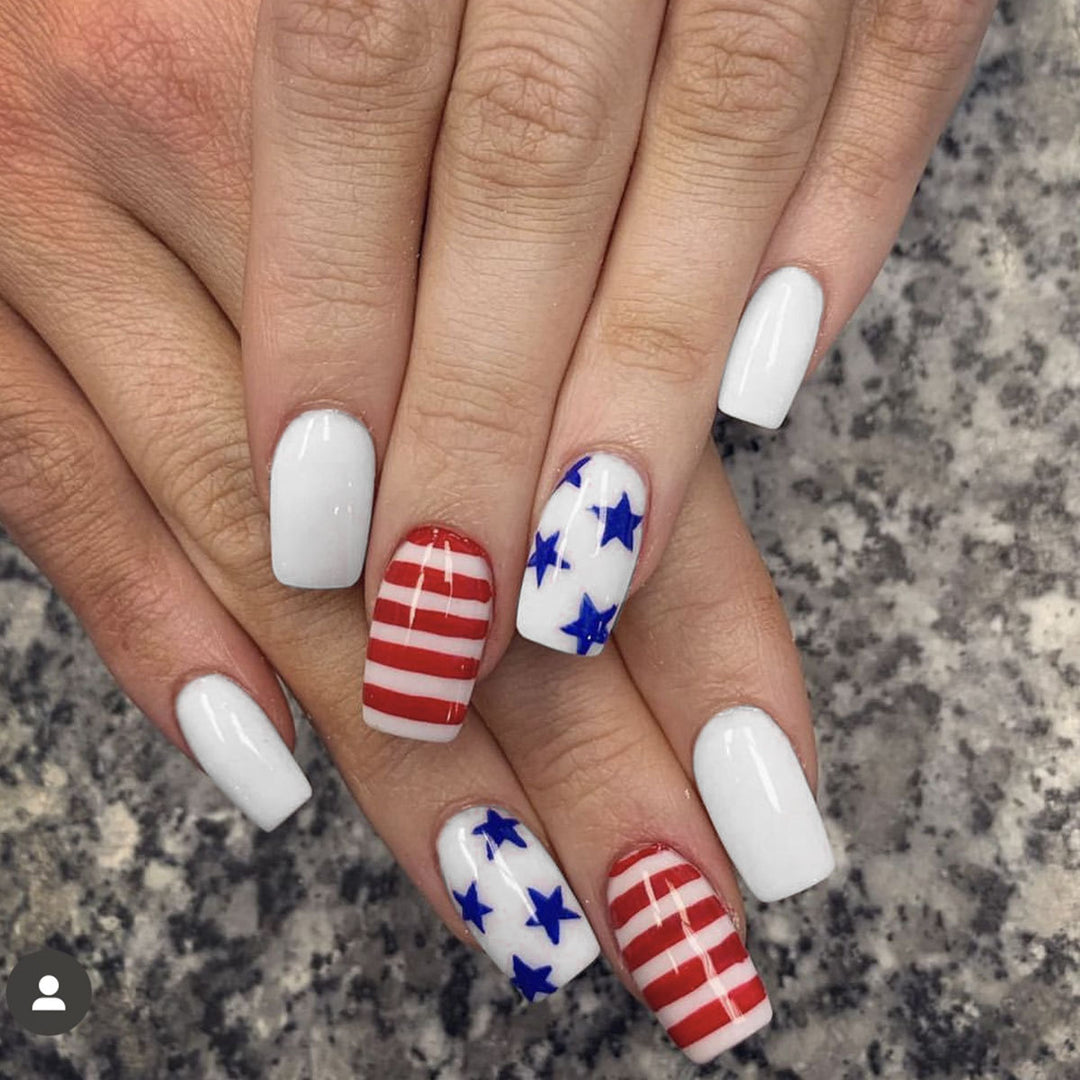 Patriotisches Nagelkunst-Set Karnz