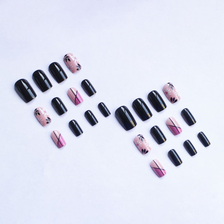 Künstlerisches Floral- und Geometrisches Nagelkunst-Set