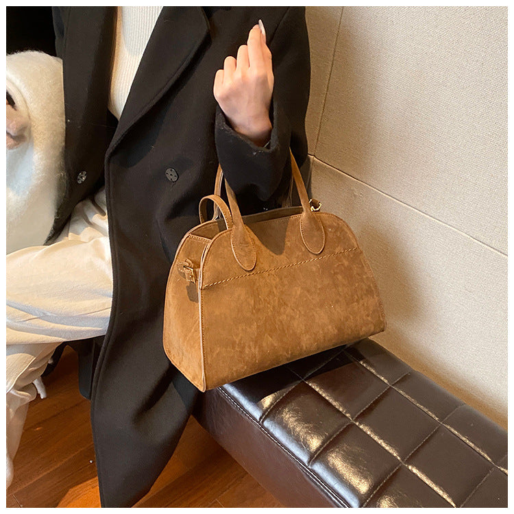Damen Elegante Handtasche aus hochwertigem Wildleder mit verstärktem Tragegriff Karnz