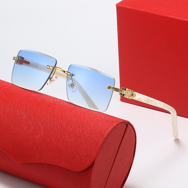 Damen modische quadratische Sonnenbrille mit luxuriösem Akzent und UV-Schutz Karnz
