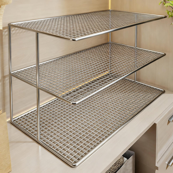 Dreifach-Tier Gitter-Mesh Kleiderschrankregal Organizer mit stapelbarem modularen Design