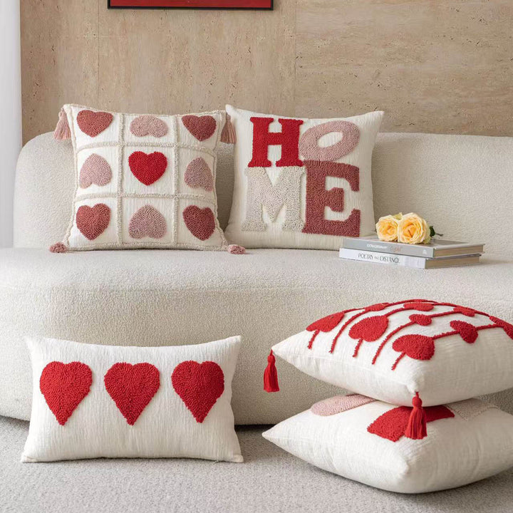 Dekoratives Love-Stitched Kissen