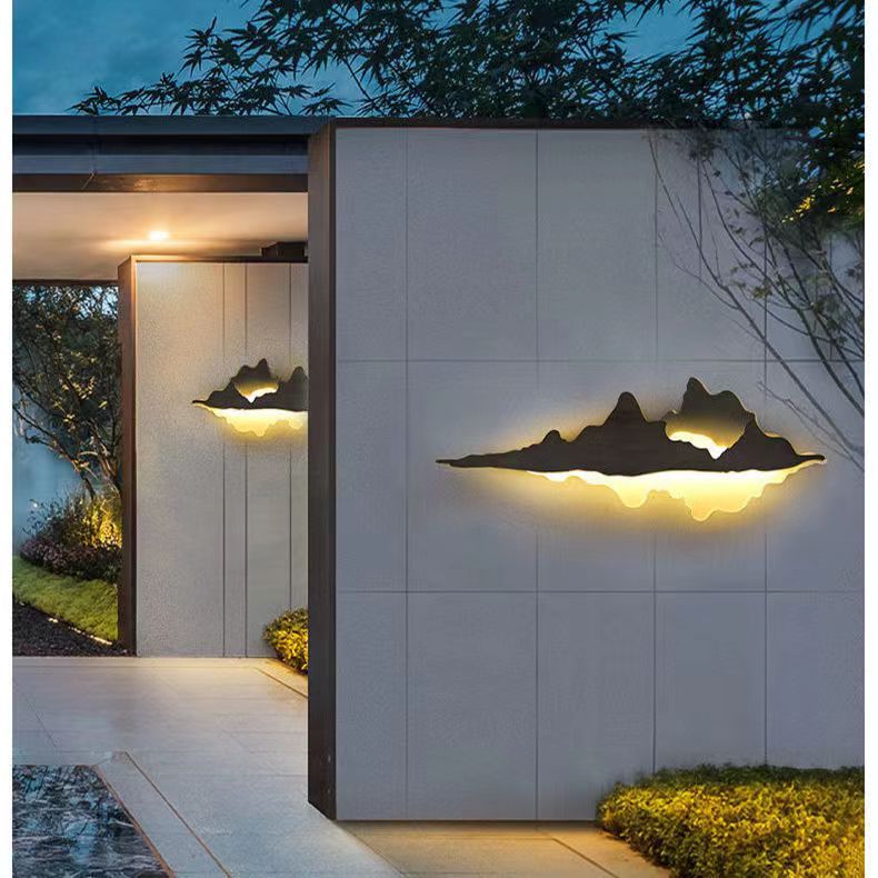 Berg-inspirierte Wandlampe