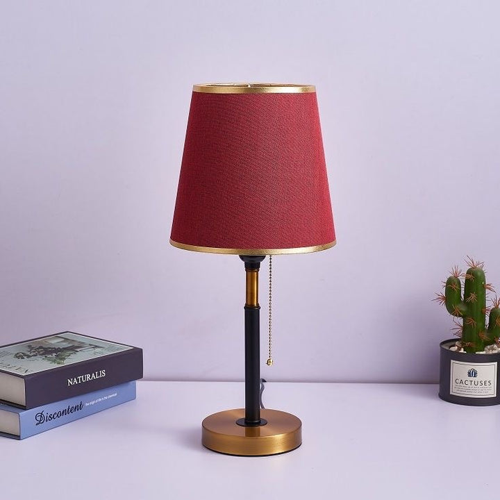 Stilvolle dekorative Tischlampe