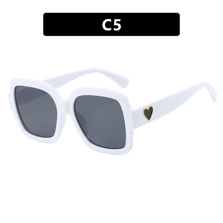 Damen quadratische Sonnenbrille mit modischem Herzakzent Karnz