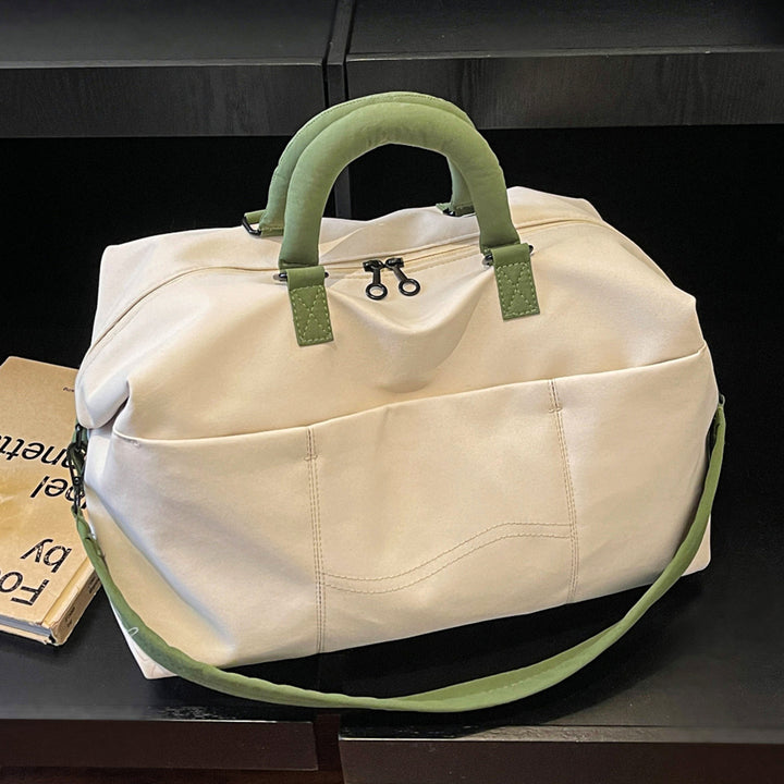 Stylische Reis-Duffle Karnz