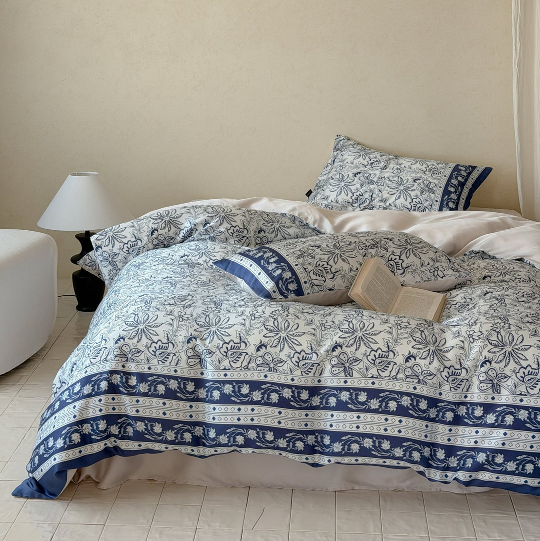 Luxuriöses florales Baumwollsatin Bettbezugset mit Kissenbezügen