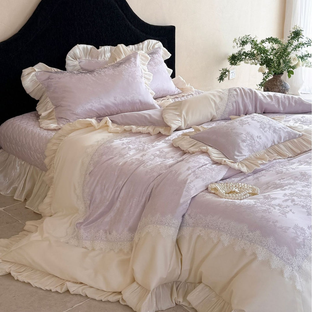 Luxuriöses Satin-Bettwäsche-Set mit Rüschen, Jacquard-Motiv und Spitzenbordüre