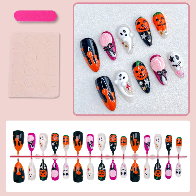 Halloween Kunstnagelset mit kreativen Geister- und Kürbismotiven Karnz