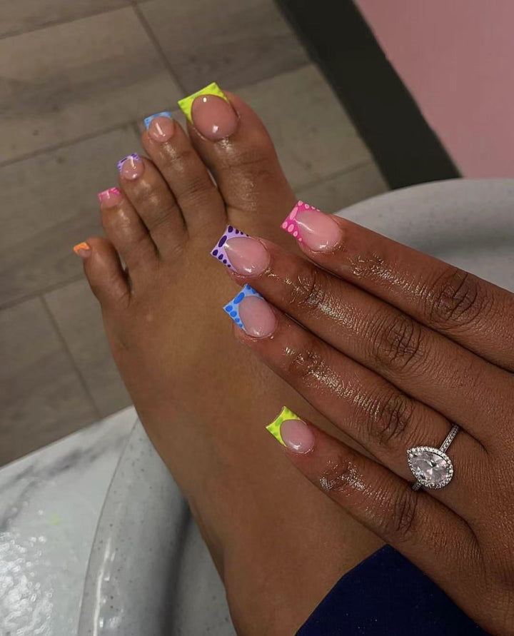 Vibrant Bunte Pediküre Nagelkunst Karnz