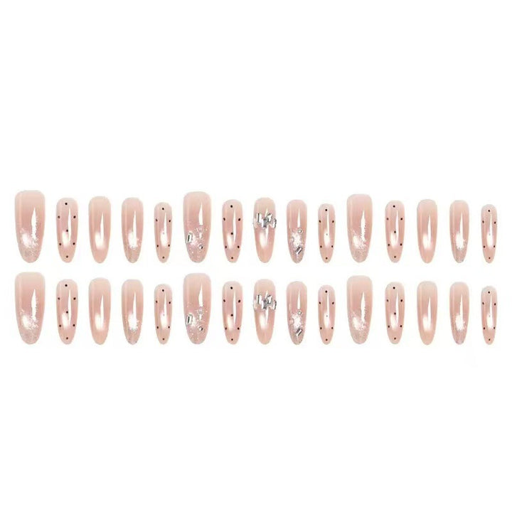 Elegante Press-On Nagelkunst