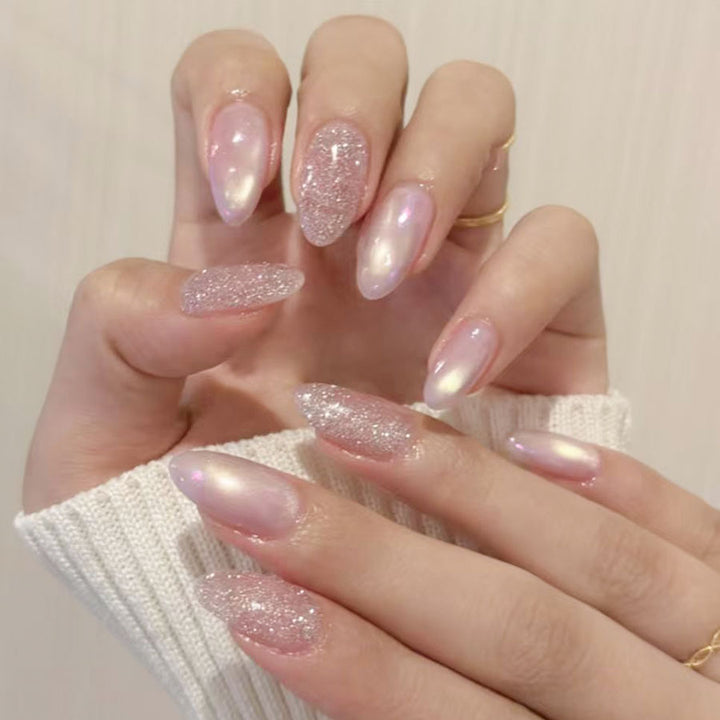 Press-On-Nagelset mit Glitzerakzenten