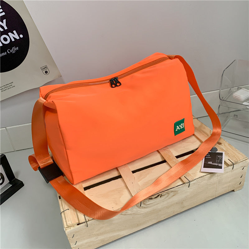 Stylische Crossbody Duffle Bag Karnz