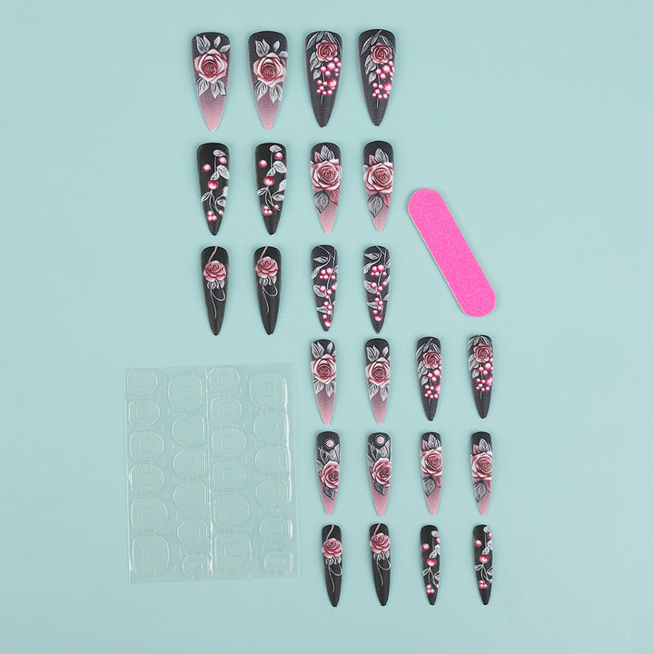 Kunstnägel mit detailliertem Rosendesign Karnz