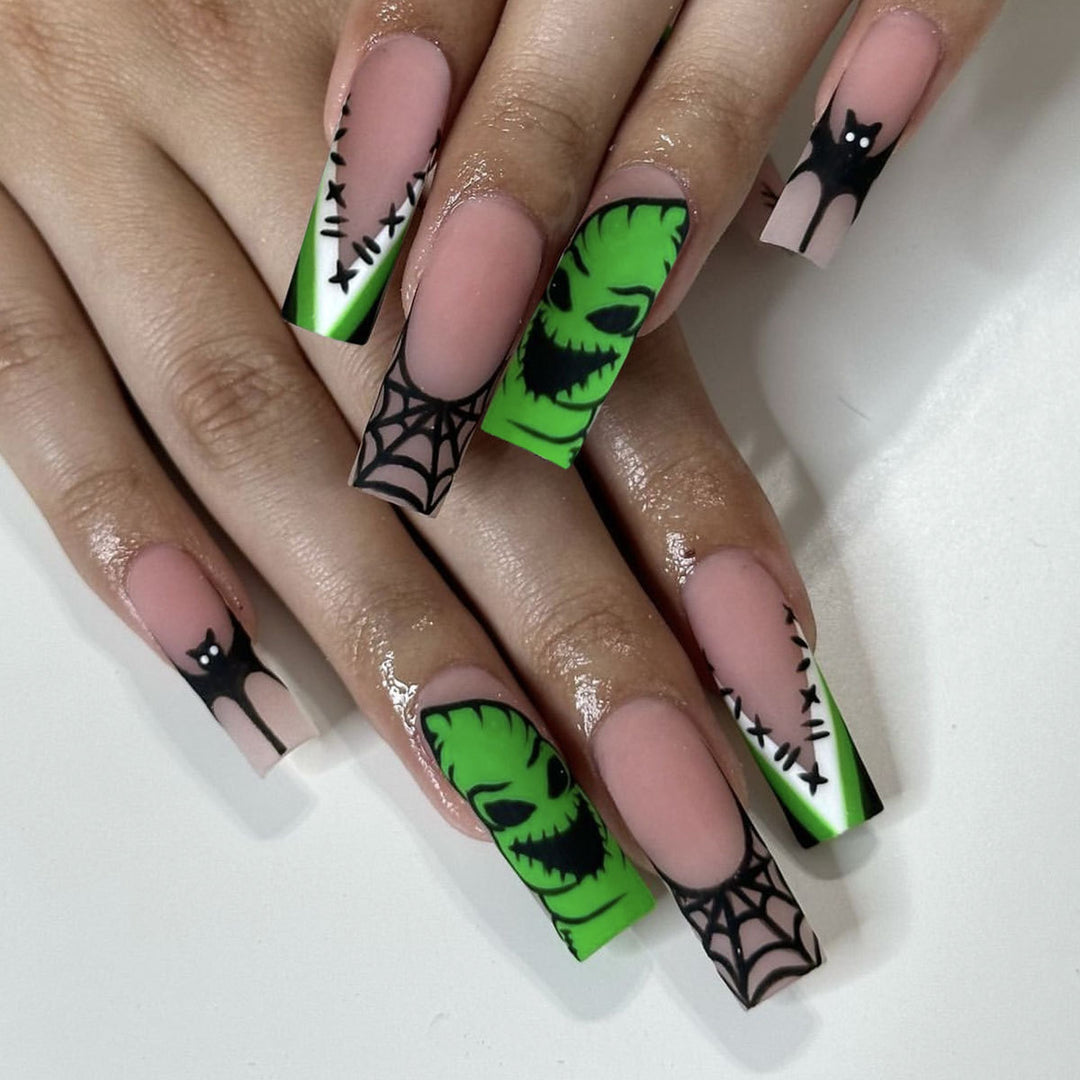 Artistic Nail Art Karnz